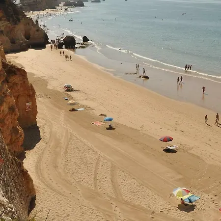 Lägenhet Between Golf And