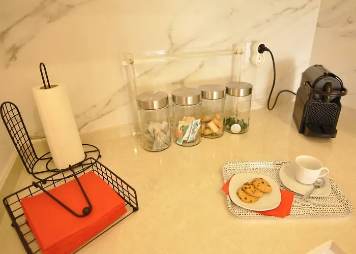 Апартаменты Between Golf And