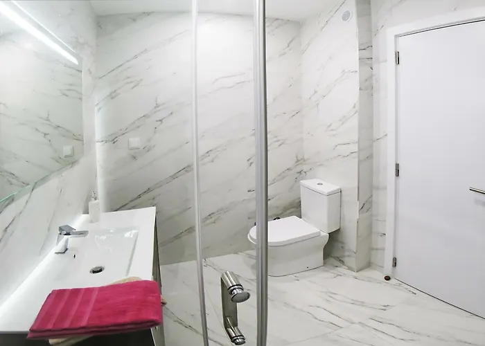 Between Golf And Портиман