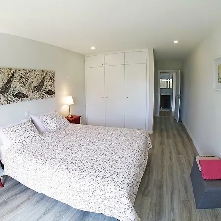 Apartment Between Golf And