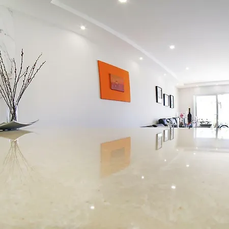 Between Golf And * ポルティマン