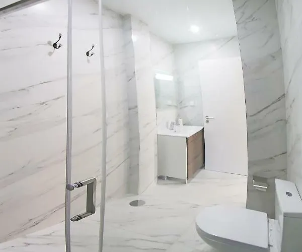 Between Golf And Apartamento Portimão