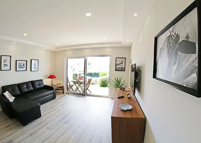 Between Golf And * Portimão