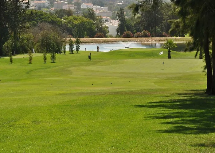 Between Golf And * 波尔蒂芒